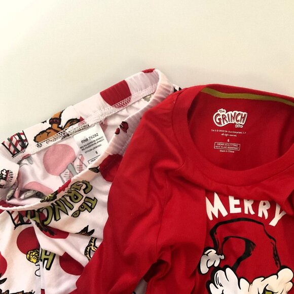 NEW DR. SEUSS'S THE GRINCH PAJAMA SET UNISEX - Picture 7 of 13